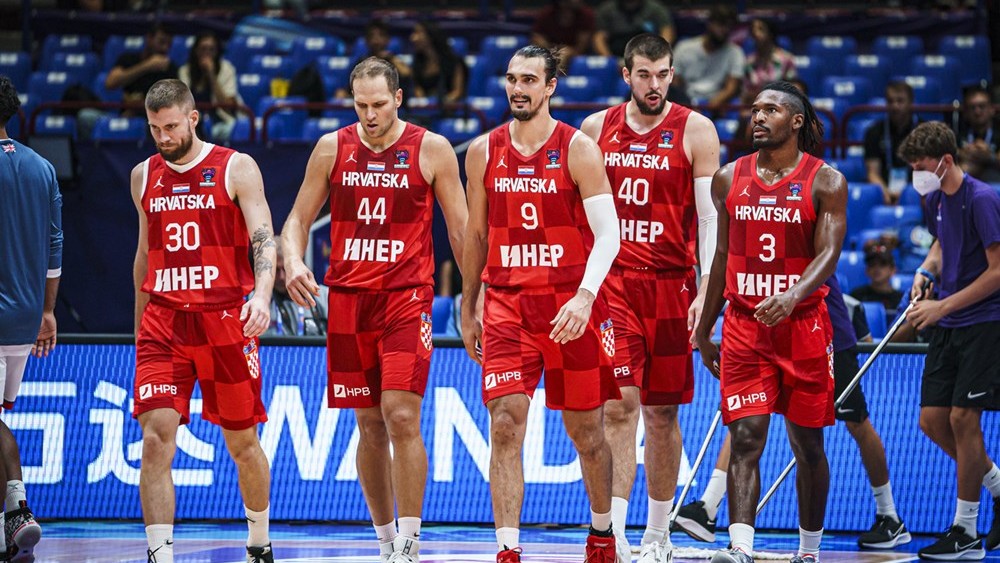 Hrvatska petorka – Mavra, Bogdanović, Šarić, Zubac i Smit (©FIBA Basketball)